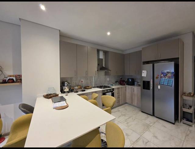 3 BEDROOM DUPLEX FOR SALE IN EMMARENTIA